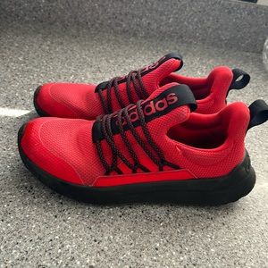 Boys Size 5 Red & Black Little Racer Adapt 5.0 Cloudfoam Kids Running Shoes